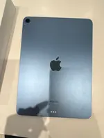 Máy tính bảng iPad Air 10.9 2022 M1 Wi-Fi Demo 64GB - Xanh da trời 3M9E3ZA/A