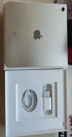 Máy tính bảng iPad Gen 10 10.9 2022 WiFi 256GB Bạc MPQ83ZA/A
