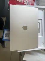 Máy tính xách tay MacBook Air 15 M2 2023 8CPU 10GPU/8GB/256GB Vàng MQKU3SA/A