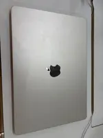Máy tính Macbook Air 15 M3 2024 8CPU/10GPU/16GB/256GB Vàng MC9F4SA/A