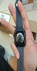 Đồng hồ Apple Watch Series 10 GPS 46mm Viền Nhôm Đen Bóng Dây Cao Su S/M Demo 3N496PA/A