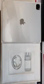 Máy tính bảng iPad Pro 11 2022 M2 WiFi 5G 128GB Bạc MNYD3ZA/A