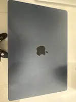 Máy tính Macbook Air 15 M4 2025 10CPU/10GPU/16GB/256GB Đêm Xanh Thẳm MW1L3SA/A