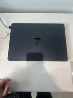 Máy tính xách tay Macbook Air M2 13 2022 8CPU 8GPU/8GB/256GB Xanh đen MLY33SA/A