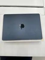 Máy tính xách tay Macbook Air M2 13 2022 8CPU 8GPU/8GB/256GB Xanh đen MLY33SA/A