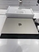 Máy tính Macbook Air M3 15 2024 8CPU 10GPU/8GB/256GB Vàng MRYR3SA/A