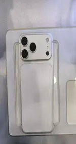Điện thoại iPhone 17 Pro Max 256GB Bạc MFYM4ZP/A