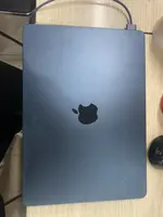 Máy tính Macbook Air M3 13 2024 8CPU 8GPU/8GB/256GB Xanh Đen MRXV3SA/A