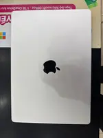 Máy tính MacBook Pro 14 2023 M3 8 CPU/10 GPU/8GB/512GB Bạc MR7J3SA/A