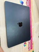 Máy tính Macbook Air M3 13 2024 8CPU 8GPU/8GB/256GB Xanh Đen MRXV3SA/A
