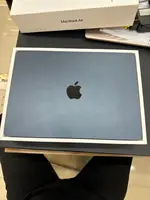 Máy tính xách tay Macbook Air M2 13 2022 8CPU 8GPU/8GB/256GB Xanh đen MLY33SA/A