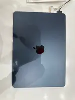 Máy tính xách tay Macbook Air M2 13 2022 8CPU 8GPU/8GB/256GB Xanh đen MLY33SA/A