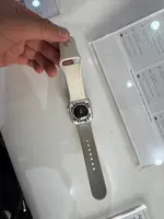 Đồng hồ thông minh Apple Watch SE 2 Demo 40mm GPS viền nhôm vàng 3K596PA/A