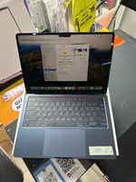 Máy tính xách tay Macbook Air M2 13 2022 8CPU 8GPU/8GB/256GB Xanh đen MLY33SA/A