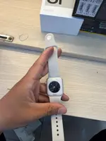Đồng hồ thông minh Apple Watch SE 2 Demo 40mm GPS viền nhôm vàng 3K596PA/A