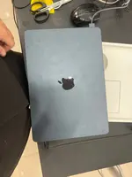 Máy tính xách tay Macbook Air M2 13 2022 8CPU 8GPU/8GB/256GB Xanh đen MLY33SA/A