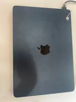Máy tính xách tay Macbook Air M2 13 2022 8CPU 8GPU/8GB/256GB Xanh đen MLY33SA/A