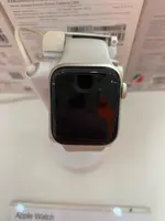 Đồng hồ thông minh Apple Watch SE 2 Demo 40mm GPS viền nhôm vàng 3K596PA/A