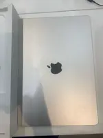 Máy tính xách tay MacBook Air 15 M2 2023 8CPU 10GPU/8GB/256GB Vàng MQKU3SA/A