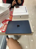 Máy tính xách tay Macbook Air M2 13 2022 8CPU 8GPU/8GB/256GB Xanh đen MLY33SA/A