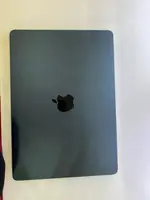 Máy tính xách tay Macbook Air M2 13 2022 8CPU 8GPU/8GB/256GB Xanh đen MLY33SA/A