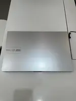 Máy tính xách tay AsusVivobook E1504FA-BQ1150W R5-7520U/16GB/512GB/15.6" FHD/Win11_Bạc