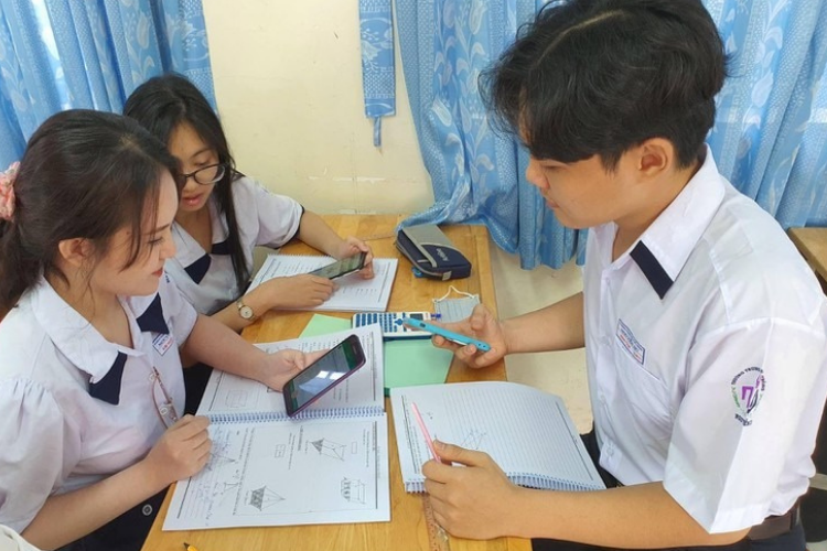 17 tuổi mua điện thoại trả góp được không 2