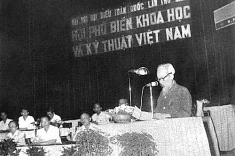 18/5 là ngày gì hình 6