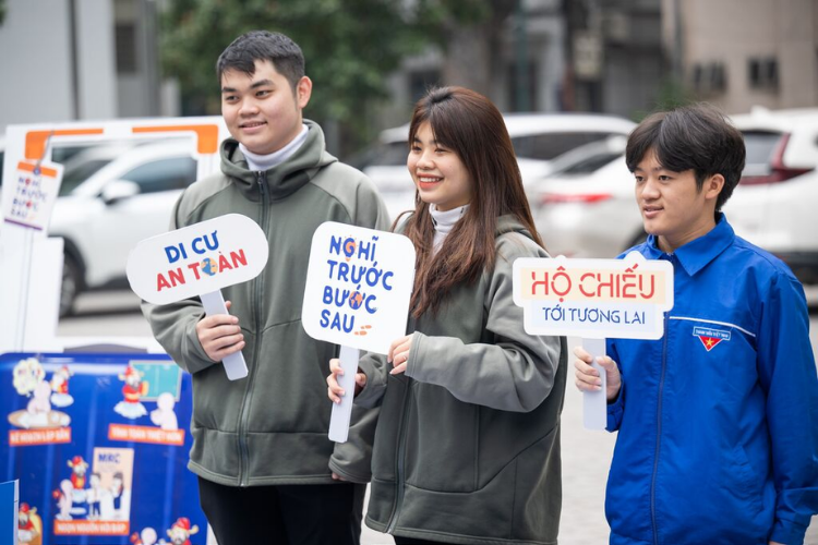 18_12 là ngày gì 5