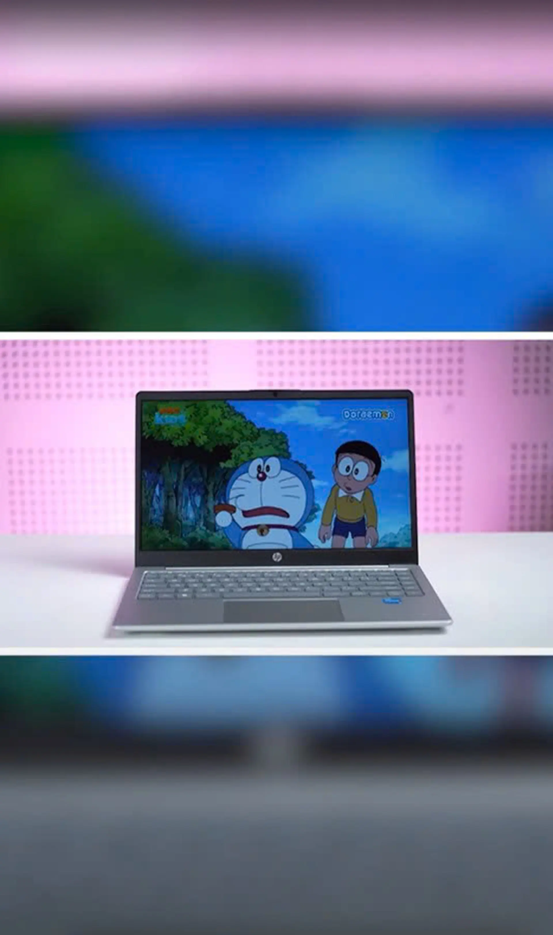 Laptop HP 14-ep0220TU - Nhẹ, Gọn, Dễ Dùng Và Nhiều Tính Năng