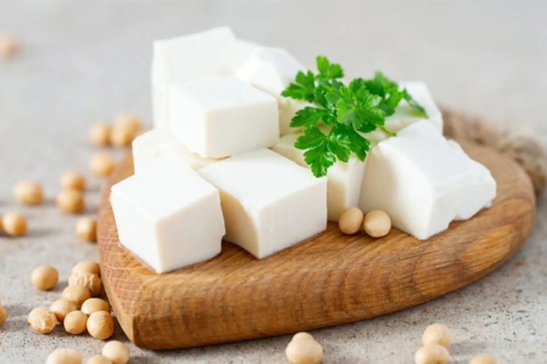 100g đậu phụ bao nhiêu protein? Những lợi ích và các món ăn ngon từ đậu phụ