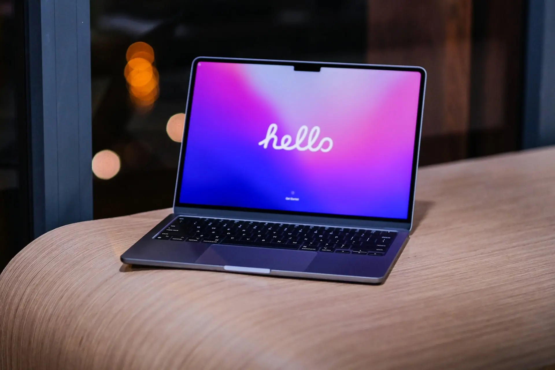 MacBook Arm là gì? Khám phá sức mạnh chip Apple Silicon trên Mac mới