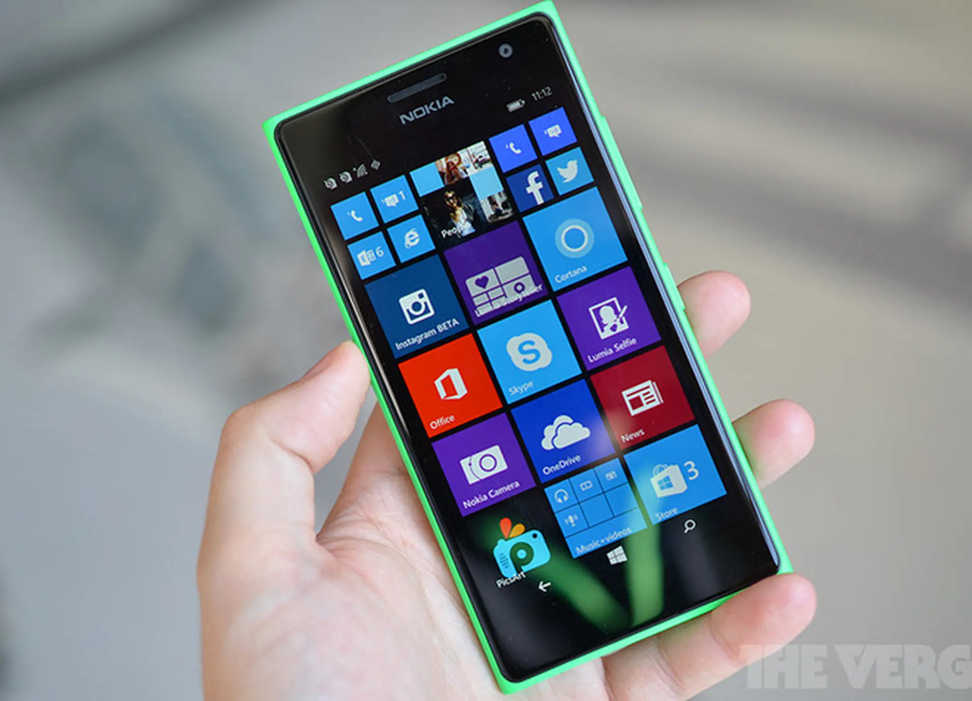 Điểm nhấn ấn tượng của Nokia Lumia 730