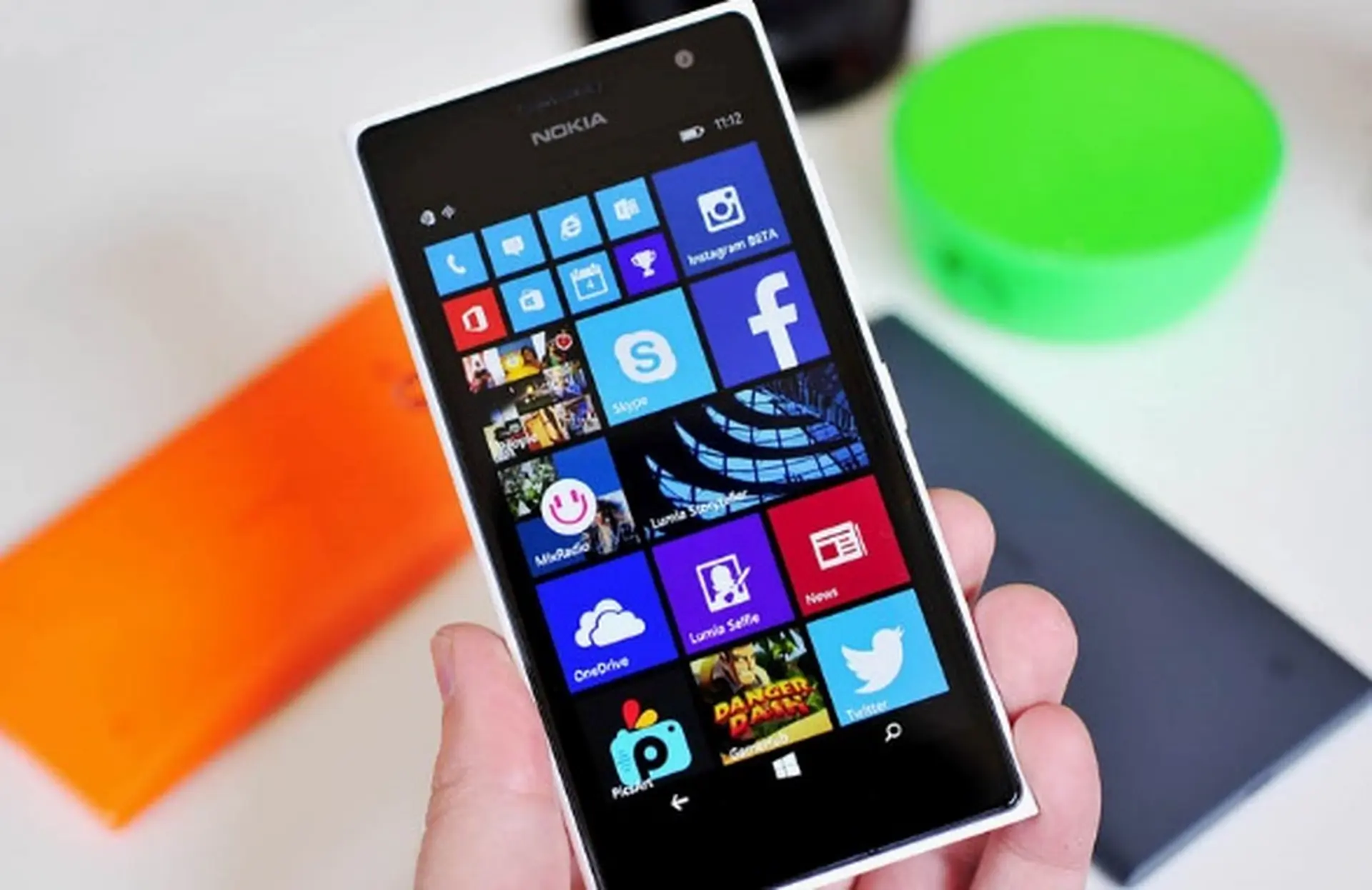 Đánh giá chi tiết Nokia Lumia 730