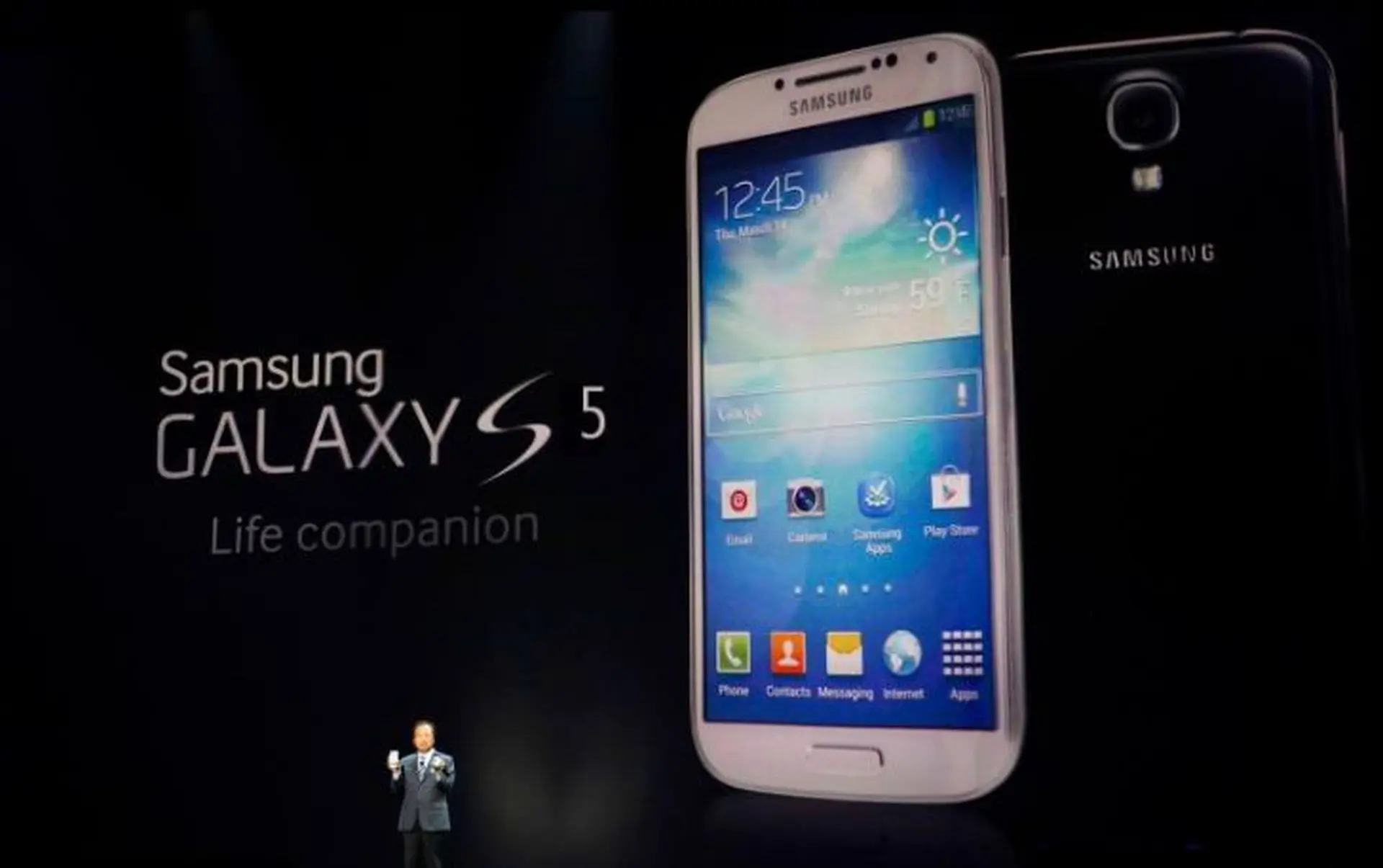 Các thông số kĩ thuật cơ bản mà Samsung trang bị cho chiếc Galaxy S5 có gì đặc biệt?