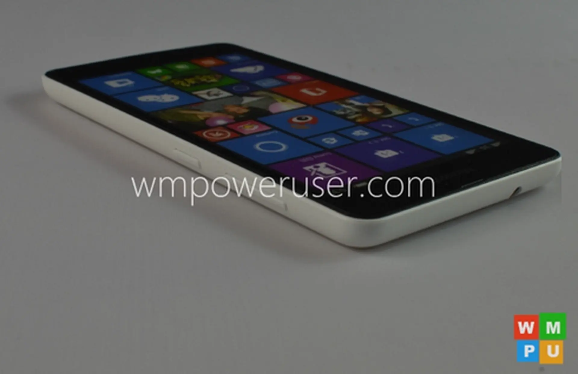 Microsoft Lumia 535 lộ hình ảnh và cấu hình