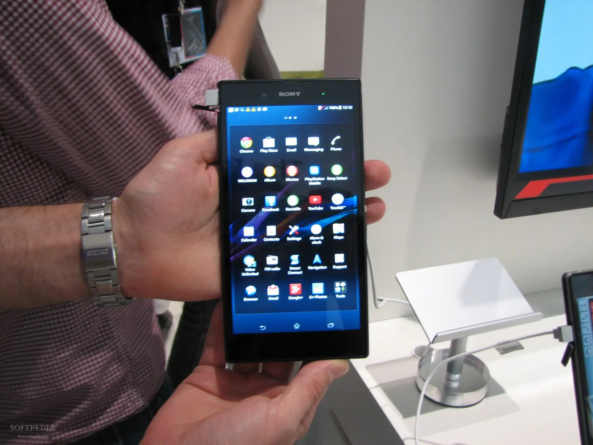 Ưu nhược điểm của dòng điện thoại Xperia Z Ultra