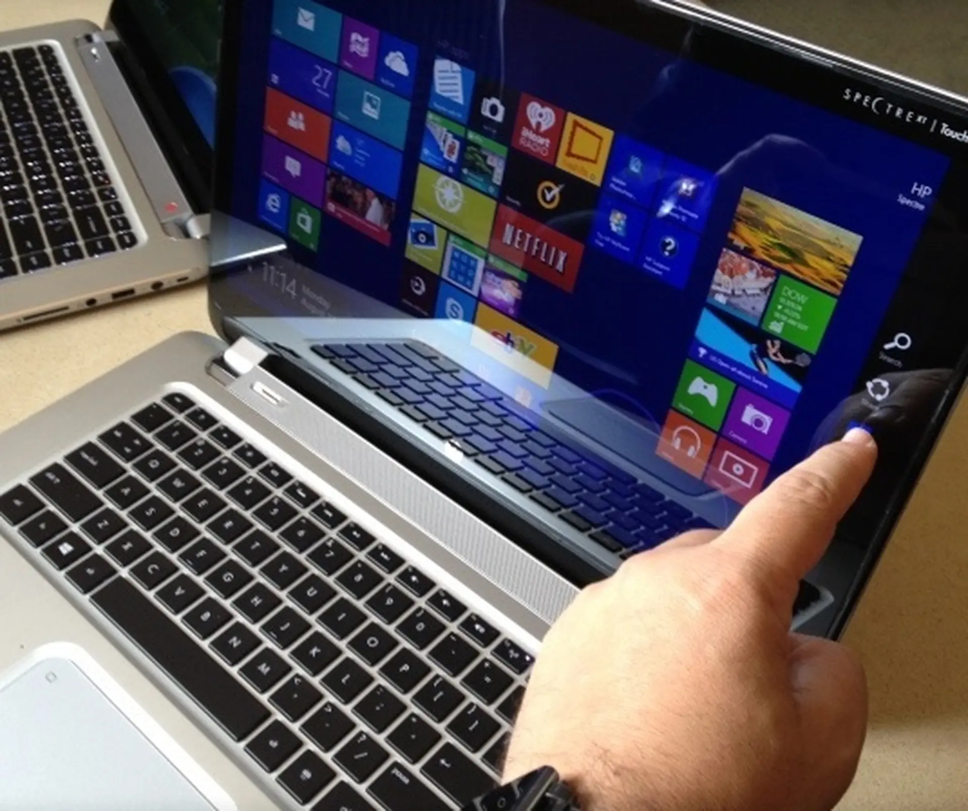 Những thói quen xấu có thể làm hỏng Laptop của bạn