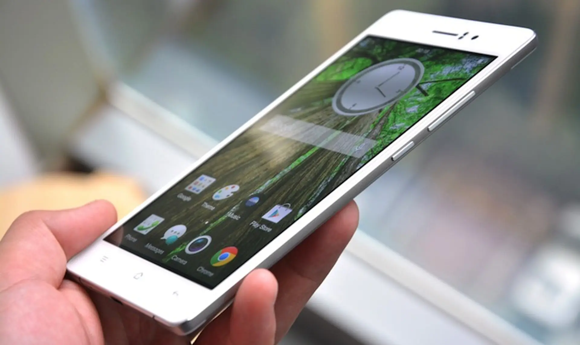 Vivo X5 Max mỏng chỉ 4,75mm nhưng vẫn sở hữu dàn âm thanh HiFi 2.0