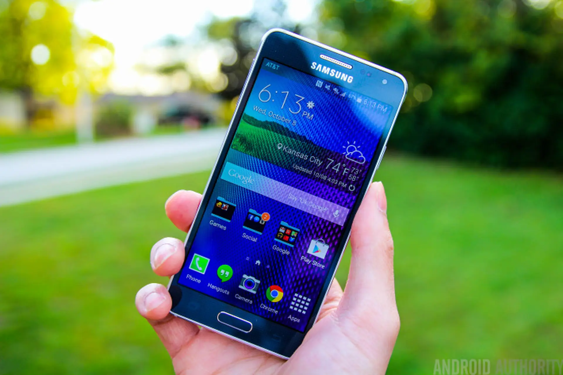 4 lỗi thường gặp với Samsung Galaxy Alpha và cách giải quyết.