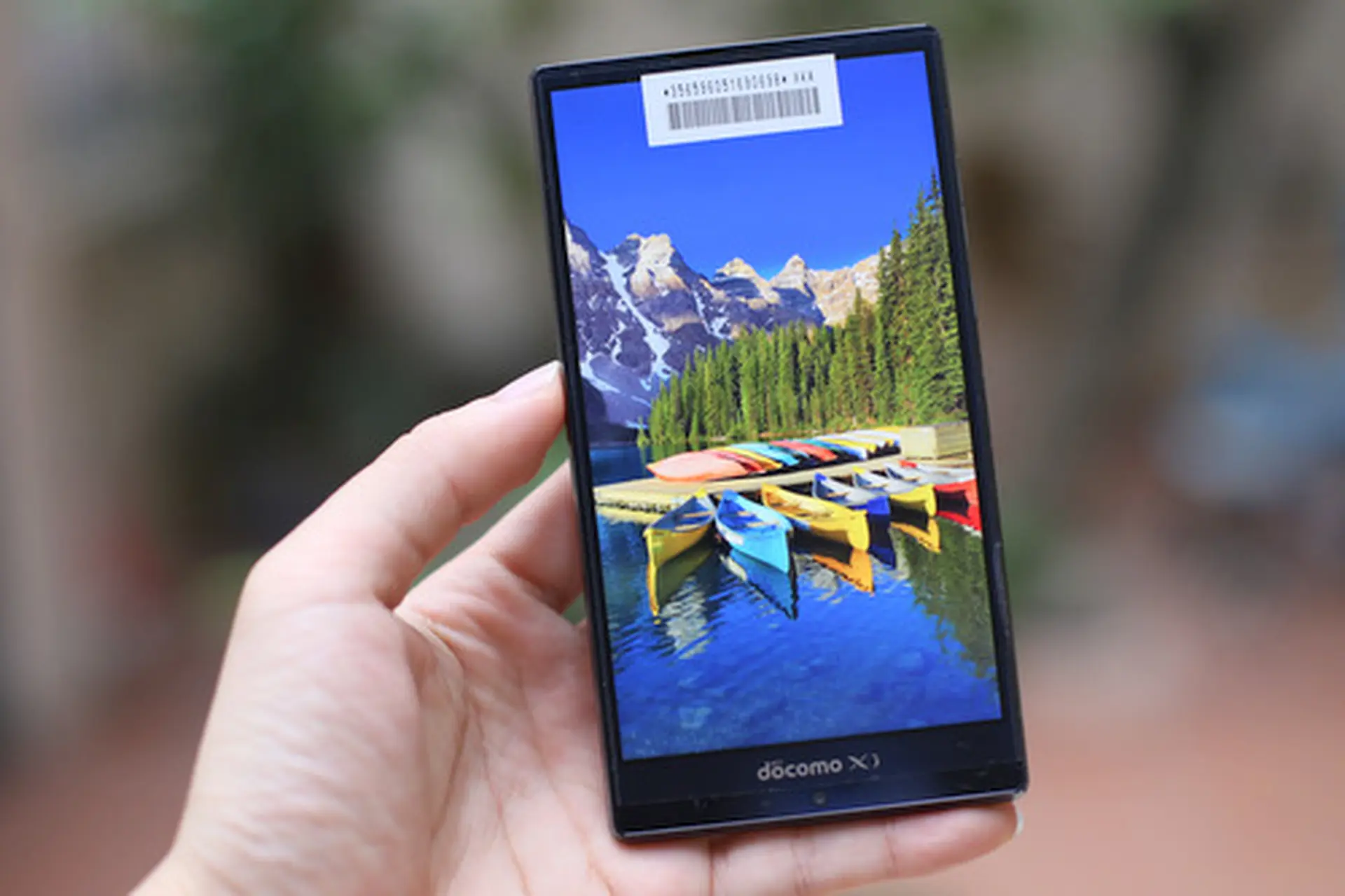 Đánh giá đầu tiên về SmartPhone Sharp SH – 01G