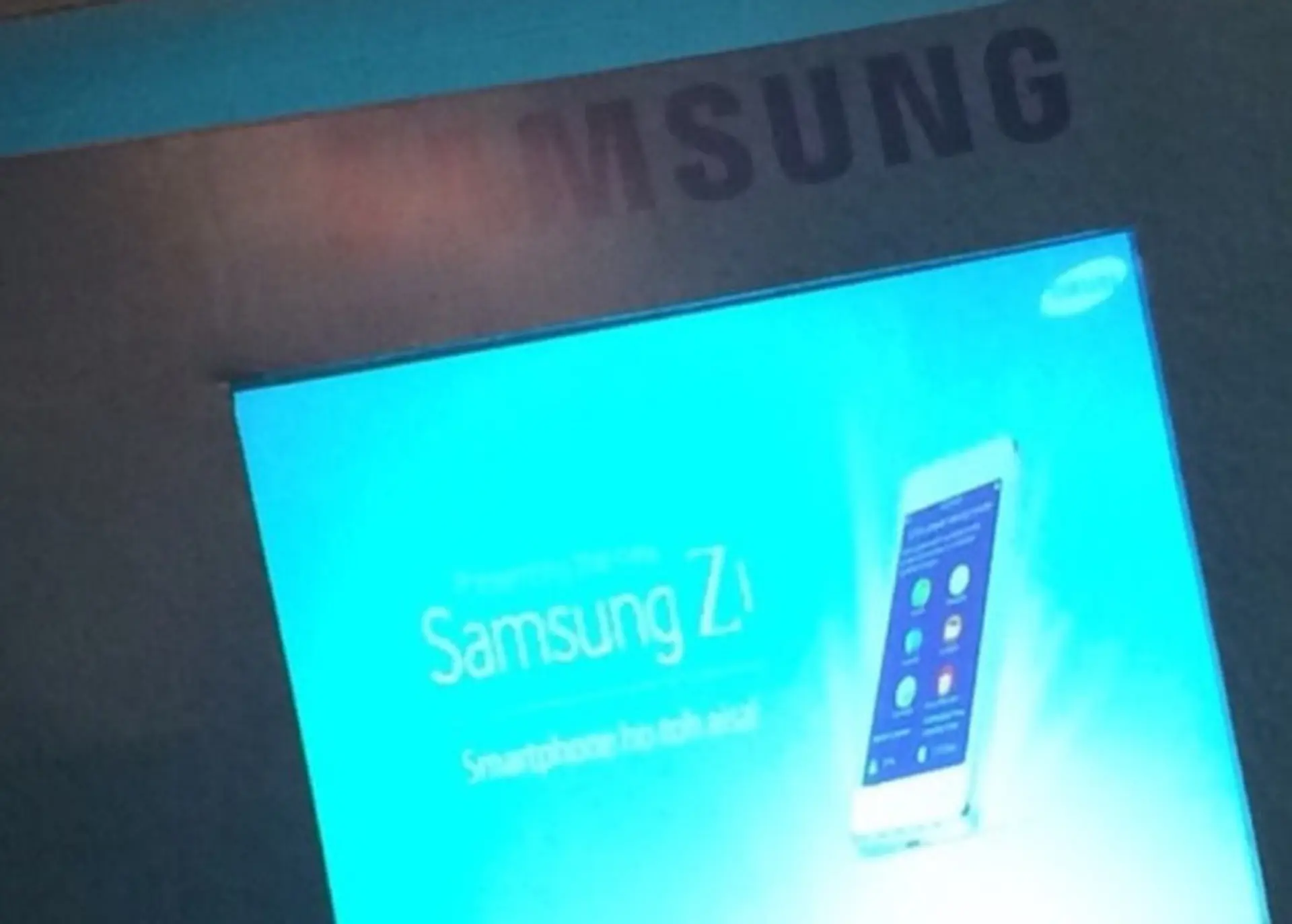 Rò rỉ thông tin ra mắt Samsung Z1 chạy hệ điều hành Tizen vào tháng 1 năm sau