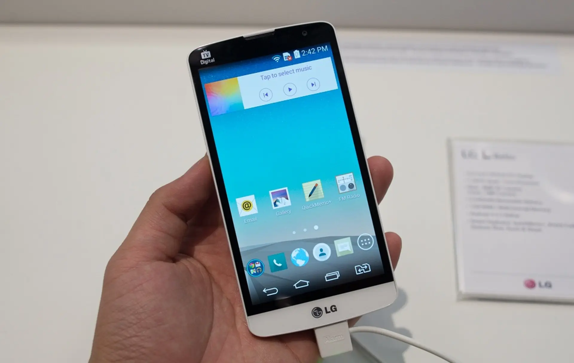 Đánh giá chi tiết LG L Fino