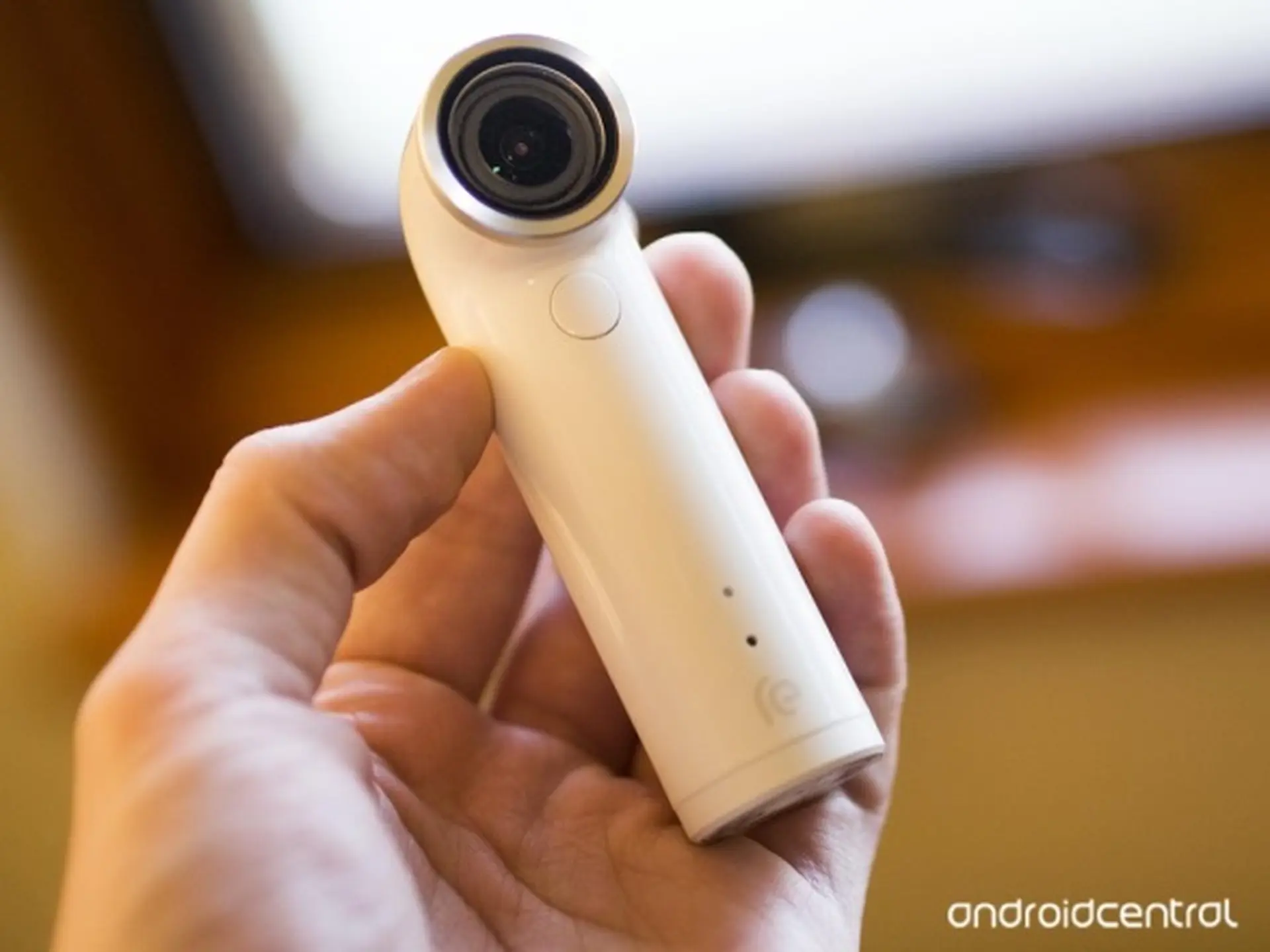 Khả năng chụp ảnh và quay video của HTC Re Camera