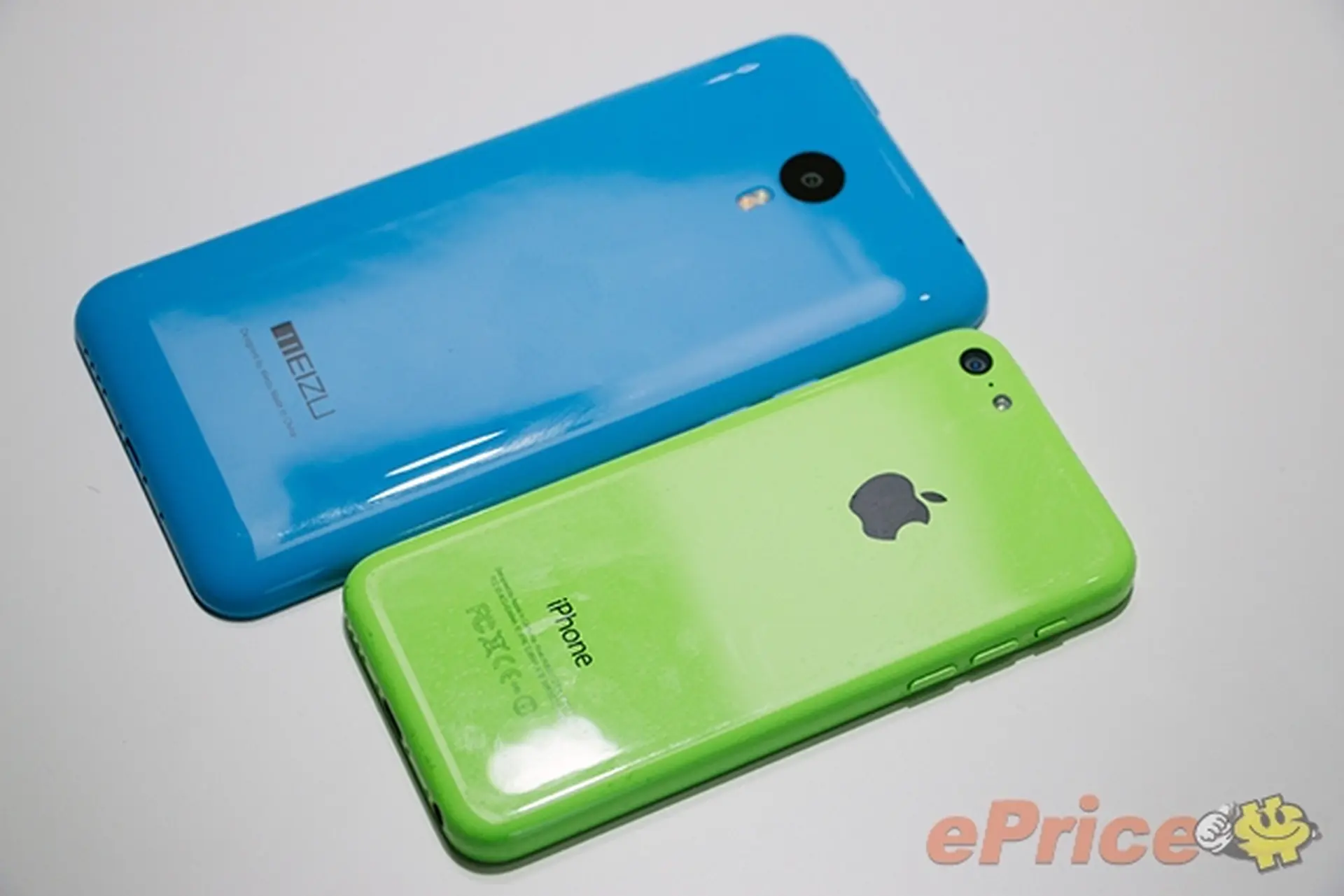 Meizu M1 Note thực sự chỉ là bản sao cỡ lớn của iPhone 5C