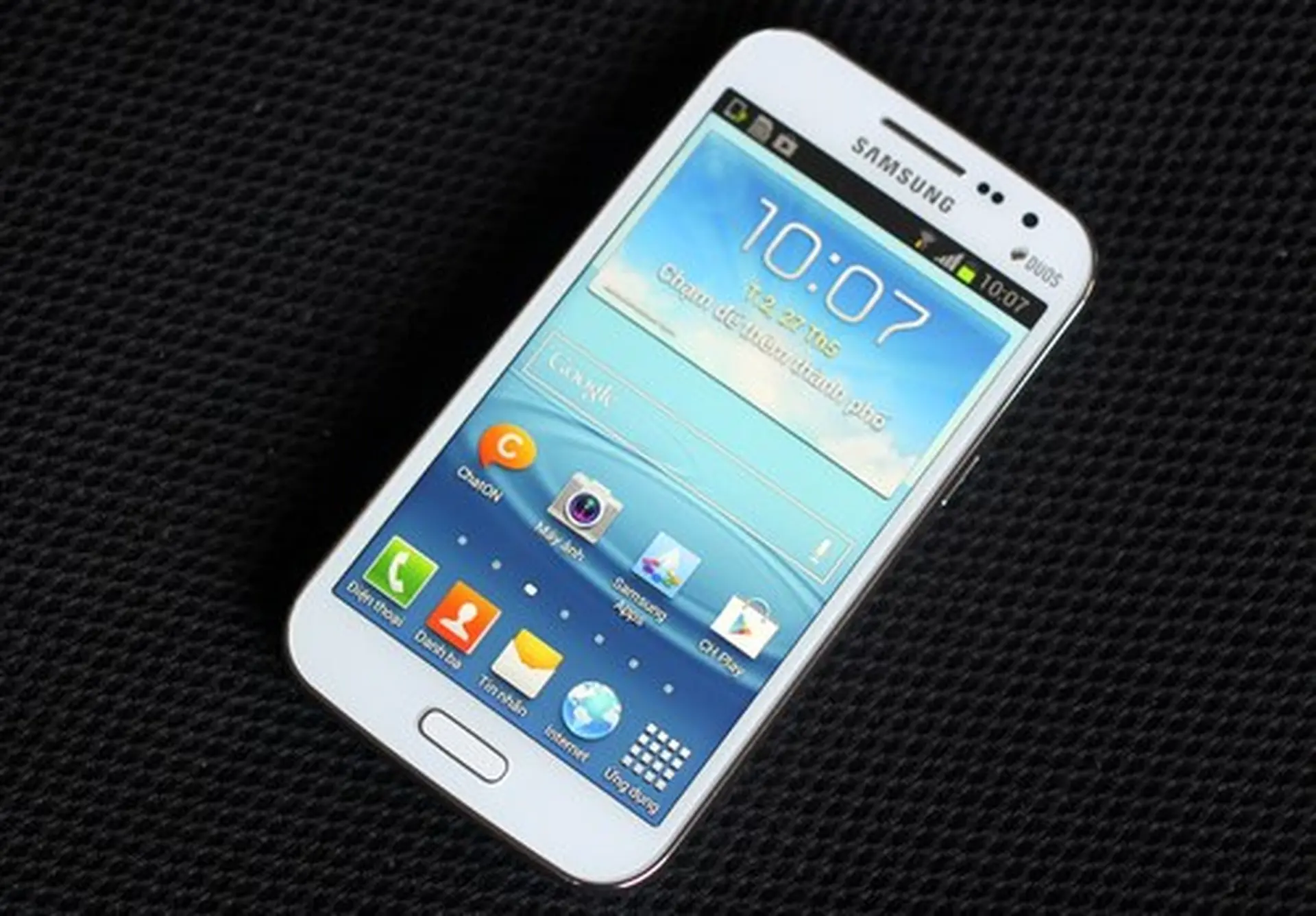 Galaxy Win - Smartphone chíp 4 nhân đáng mua hiện nay