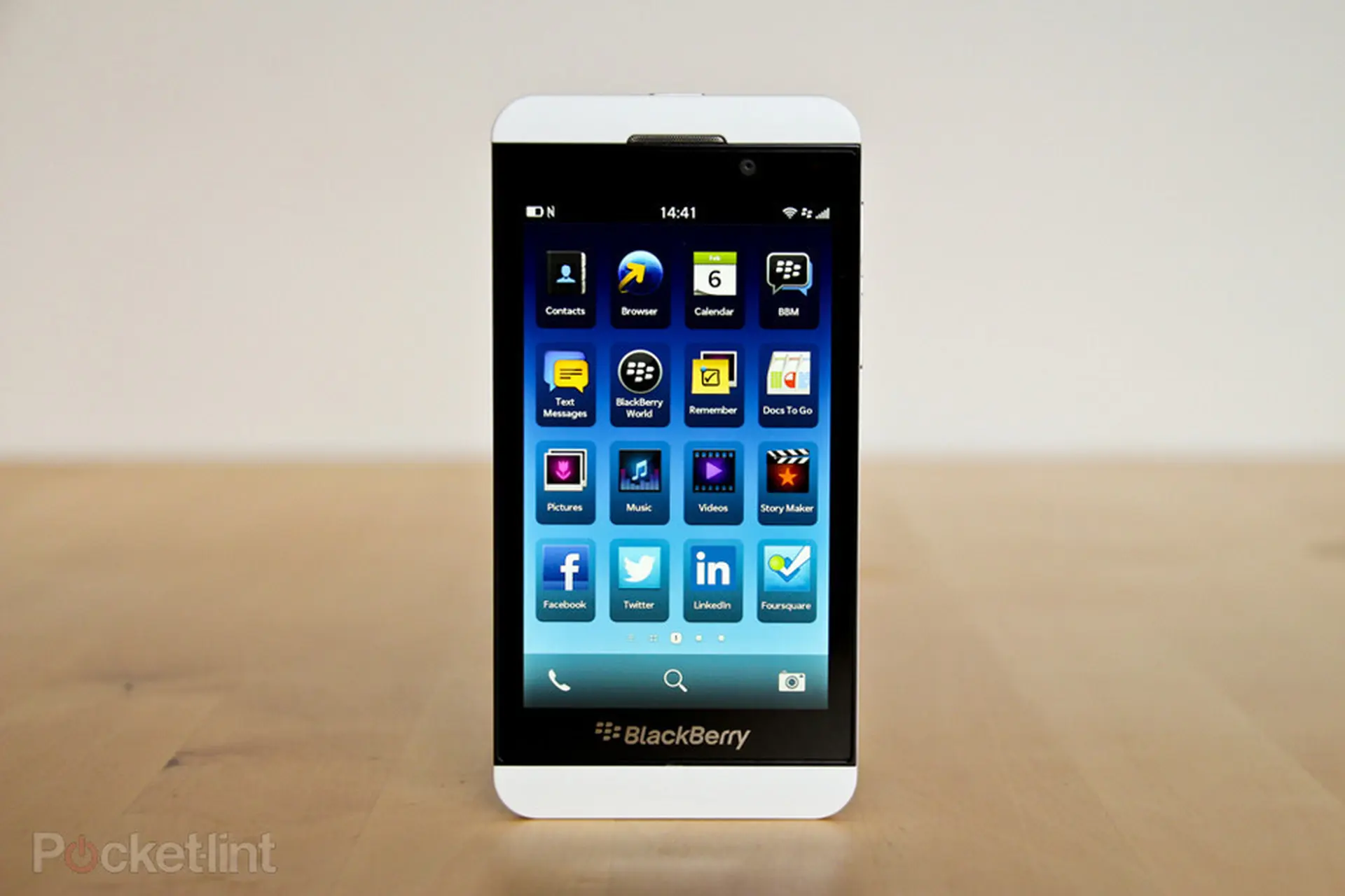 Điện thoại chạy hệ điều hành Blackberry 10.2 được ưa chuộng