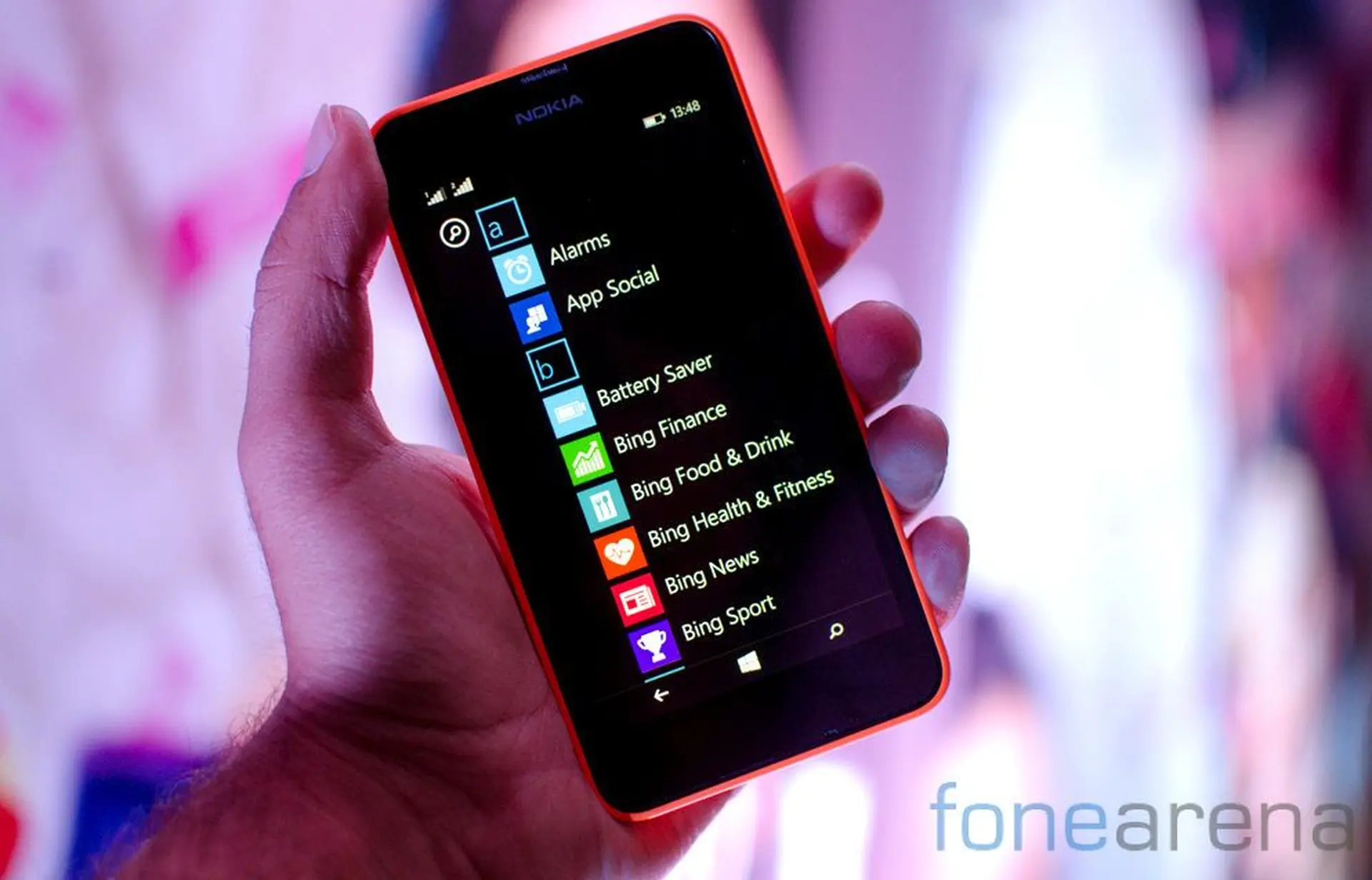 Tại sao Nokia Lumia 630 chỉ được trang bị RAM 512MB