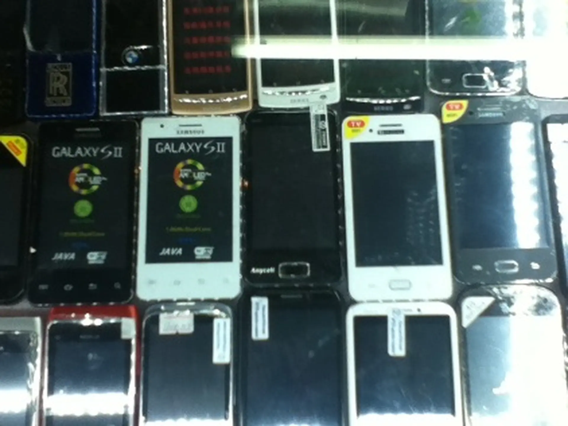 “Tẩy chay hàng Tàu” – lời nói gió bay