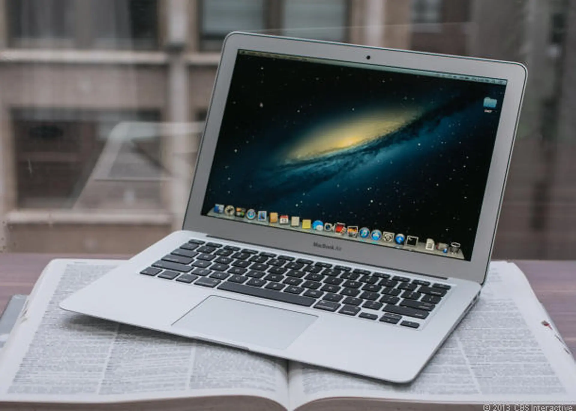 Đánh giá chi tiết Macbook Air 13 inch 2014 - Laptop cao cấp được mong đợi nhất trong năm